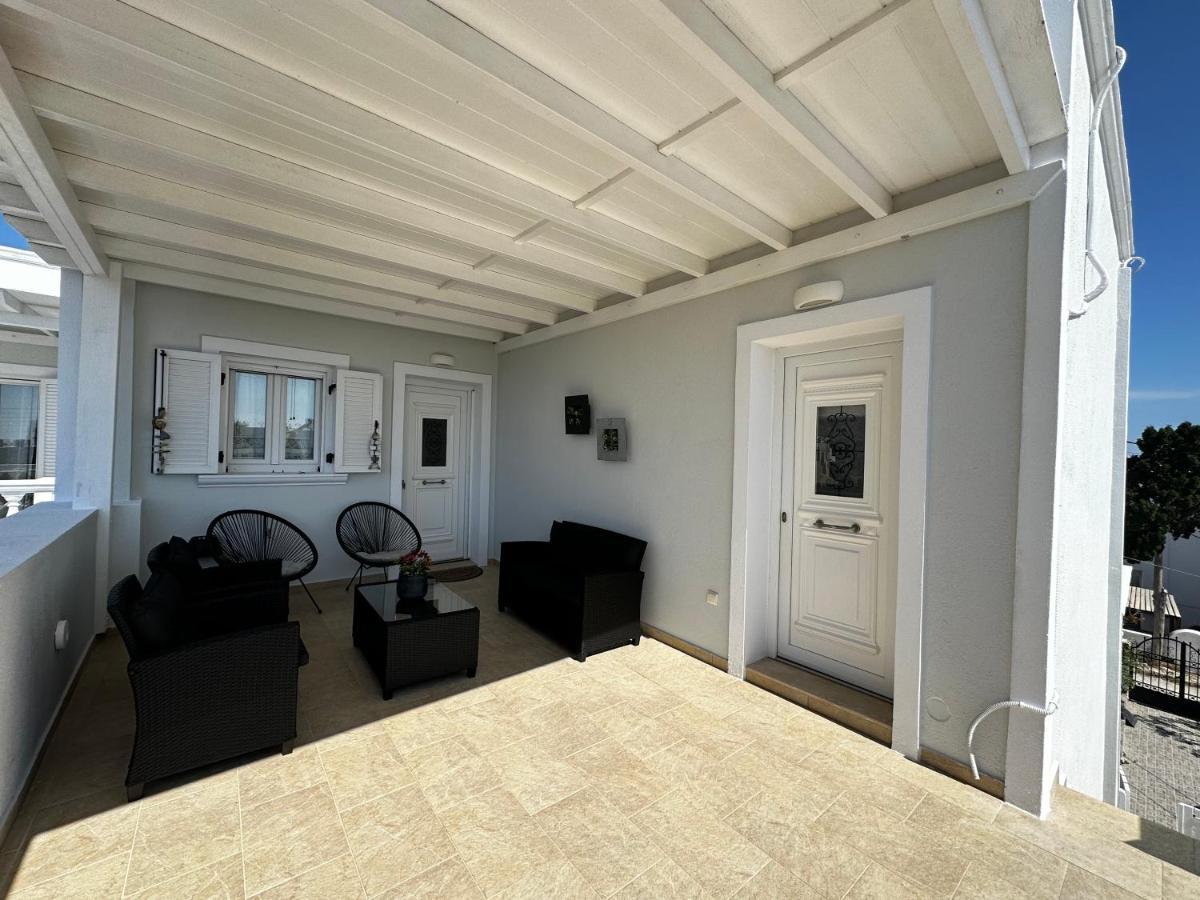Veldi Art - Kamari Beach Apartment Fira  Luaran gambar