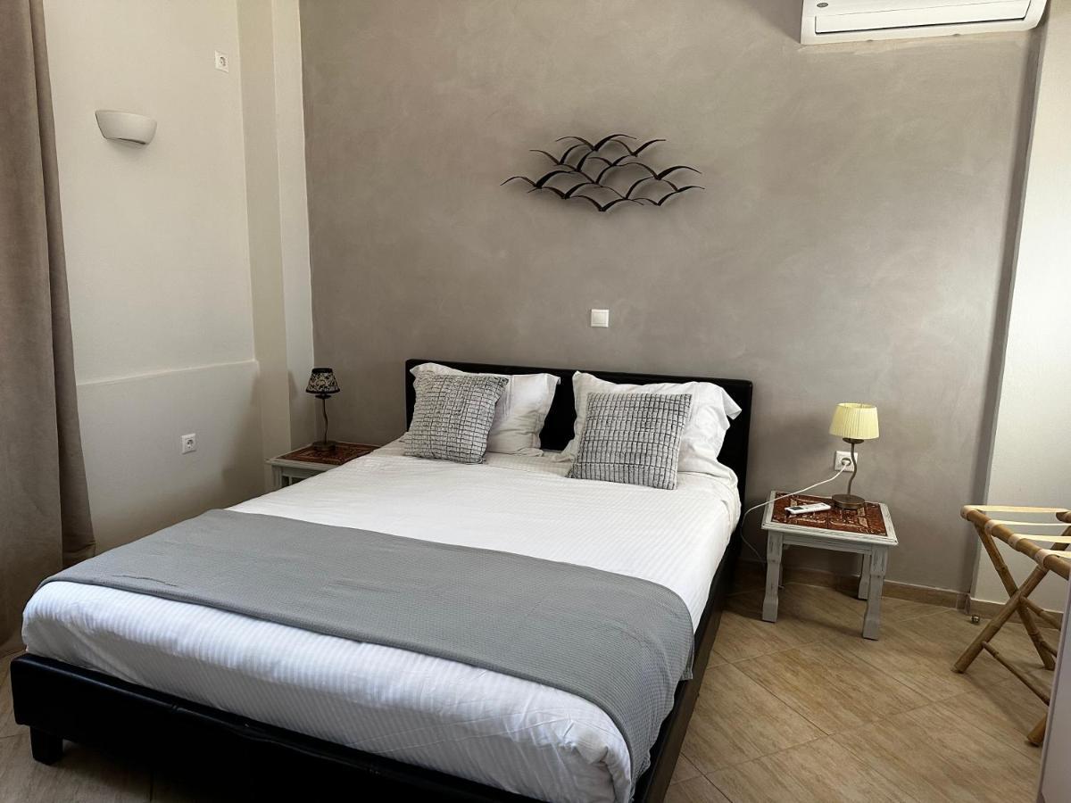 Veldi Art - Kamari Beach Apartment Fira  Luaran gambar