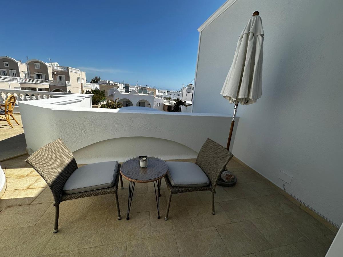 Veldi Art - Kamari Beach Apartment Fira  Luaran gambar