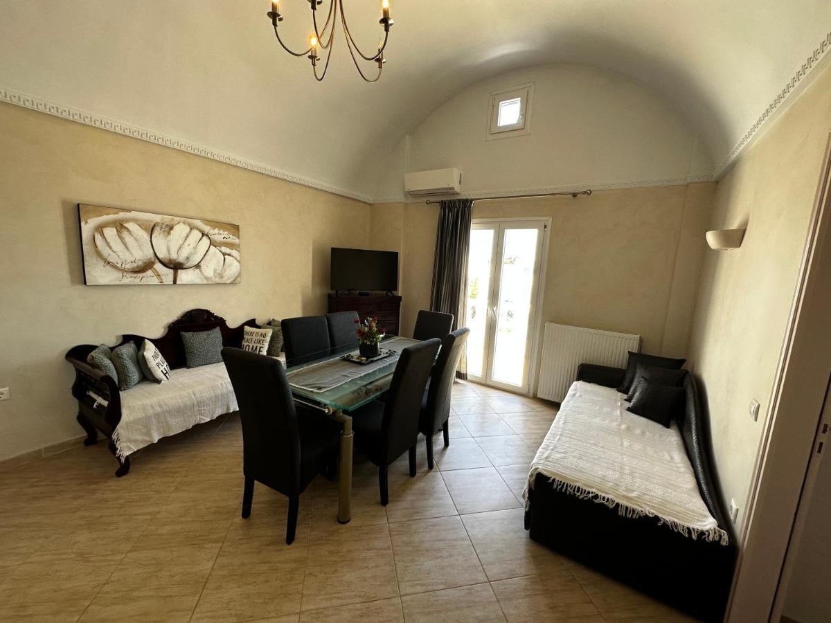 Veldi Art - Kamari Beach Apartment Fira  Luaran gambar