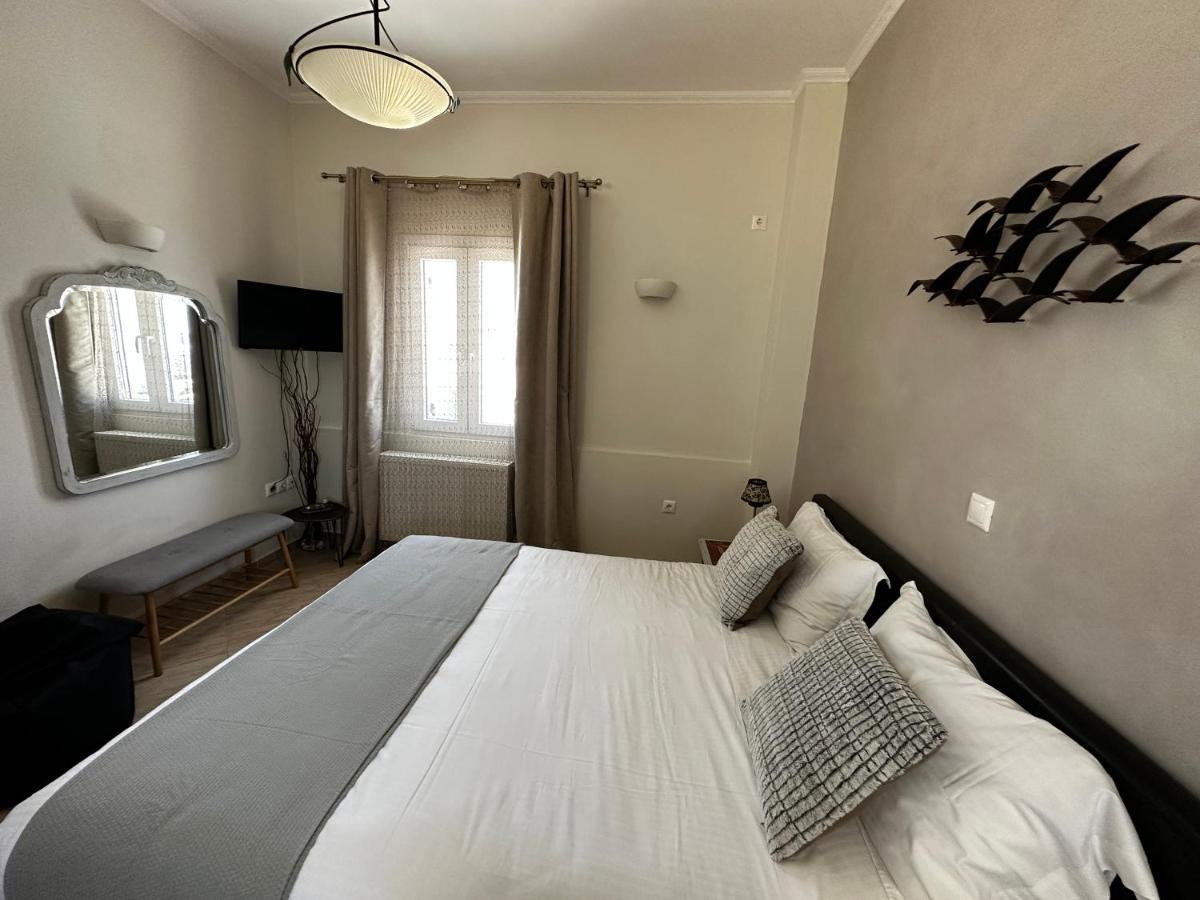 Veldi Art - Kamari Beach Apartment Fira  Luaran gambar