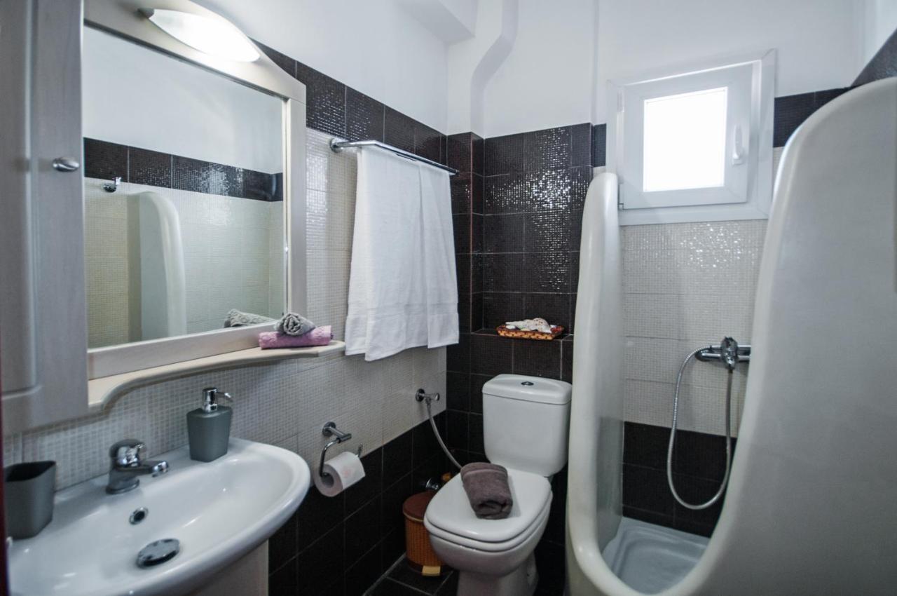 Veldi Art - Kamari Beach Apartment Fira  Luaran gambar